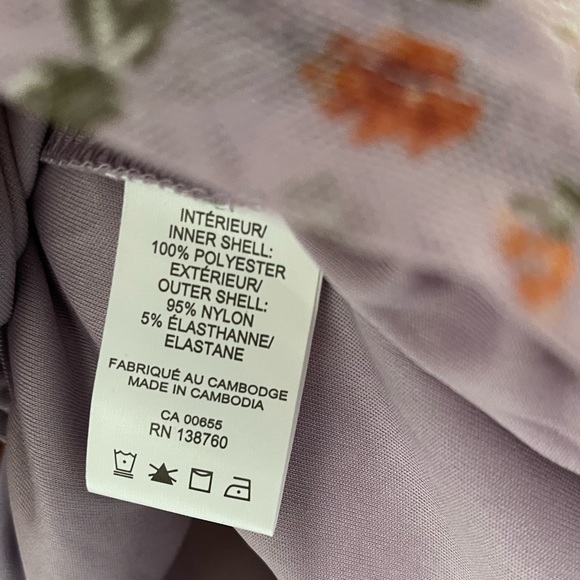 Additionelle 2x 100% polyester cold shoulder top - Picture 4 of 5